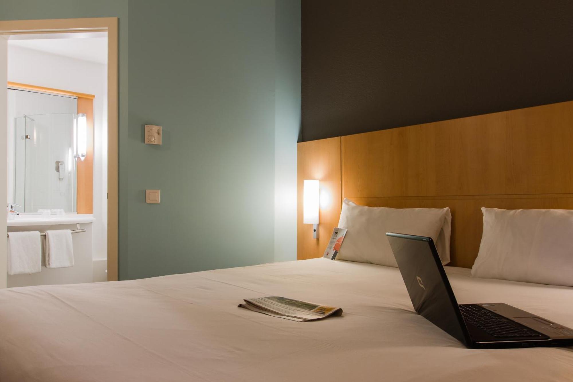Ibis Parque Nacoes 3* Lissabon
